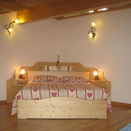 Agriturismo Pisani Брец Экстерьер фото